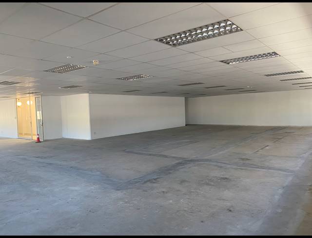 1,900M² OFFICE TO LET IN CAPE TOWN CITY CENTRE